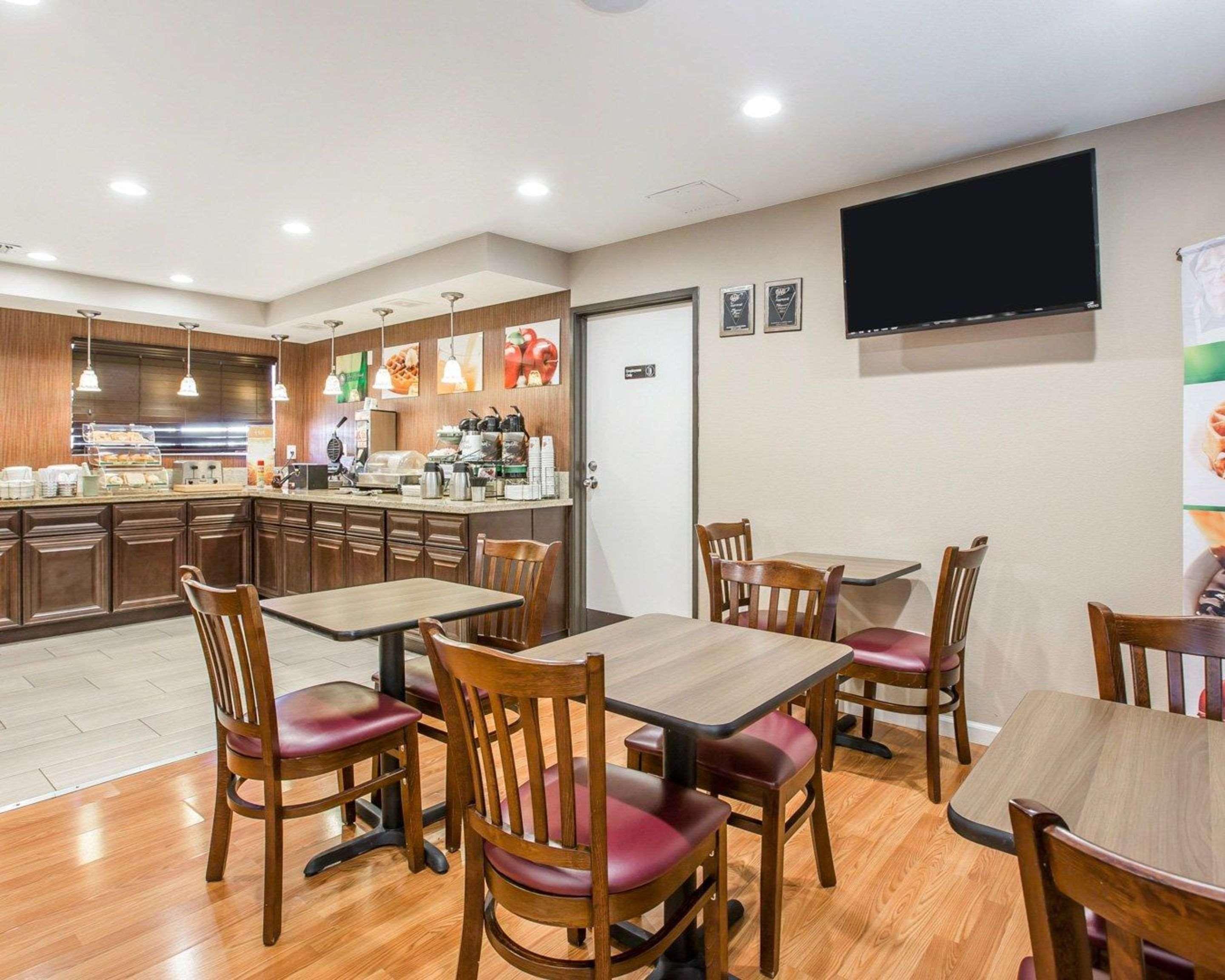 Quality Inn & Suites Woodland - Sacramento Airport Dış mekan fotoğraf