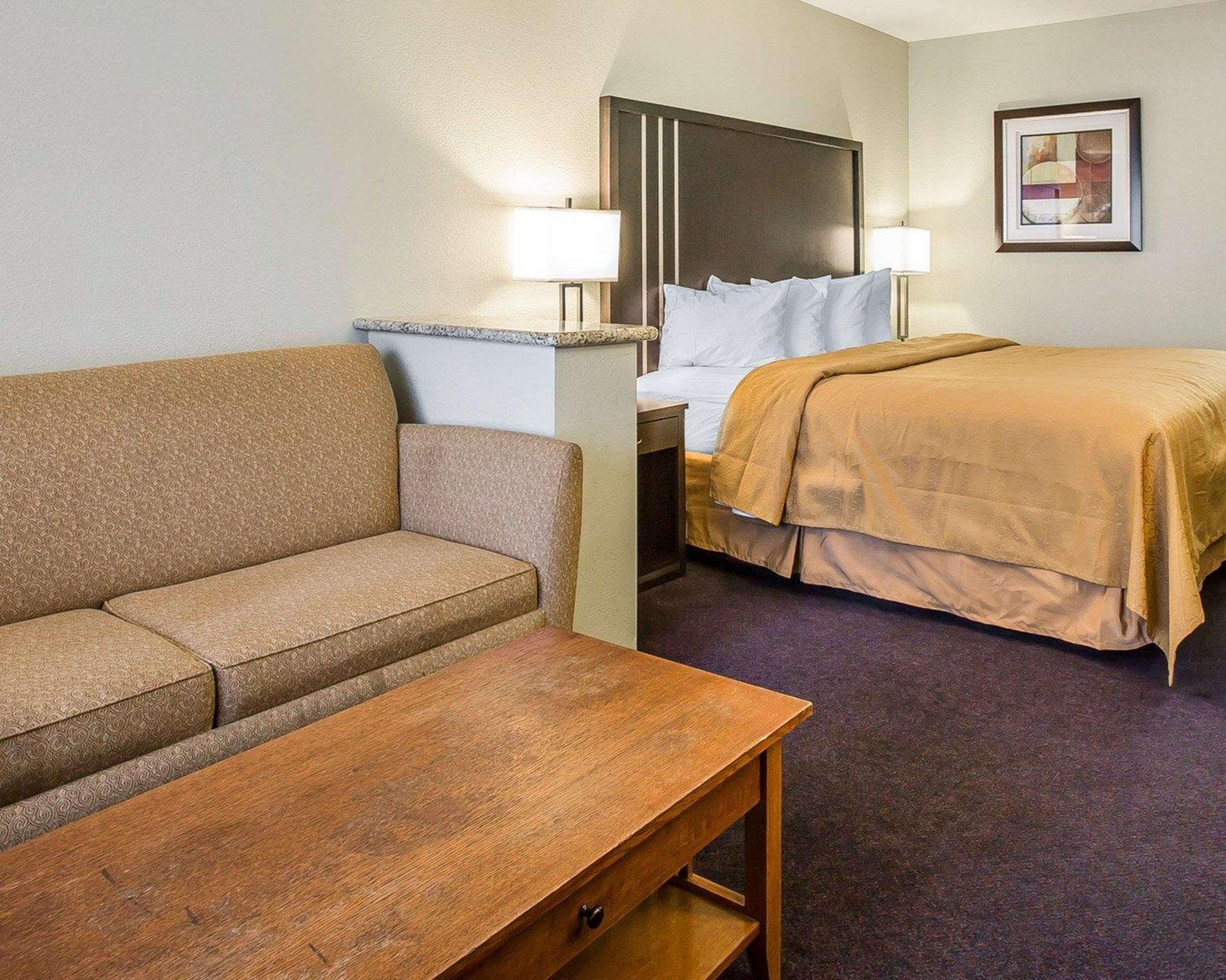 Quality Inn & Suites Woodland - Sacramento Airport Dış mekan fotoğraf